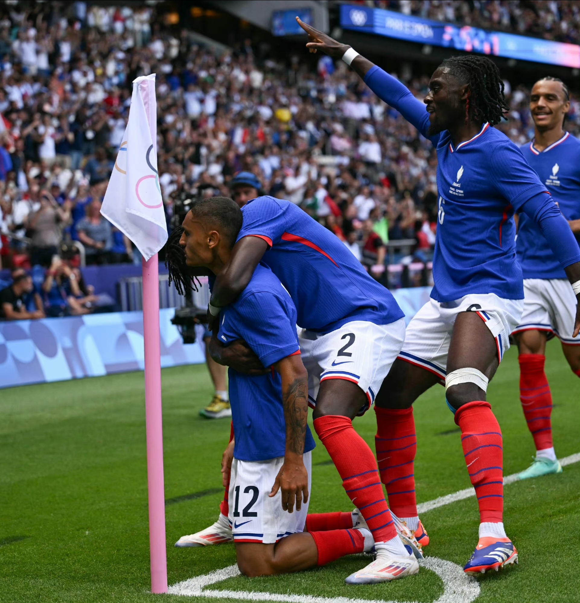 关于法国杯转会期再迎强敌，阿森纳豪取连胜，主帅态度：气氛紧张，团队化学反应显著的信息-九游下载安装